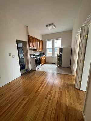 Rented by PRIVATE HOMES REALTY LLC | media 1