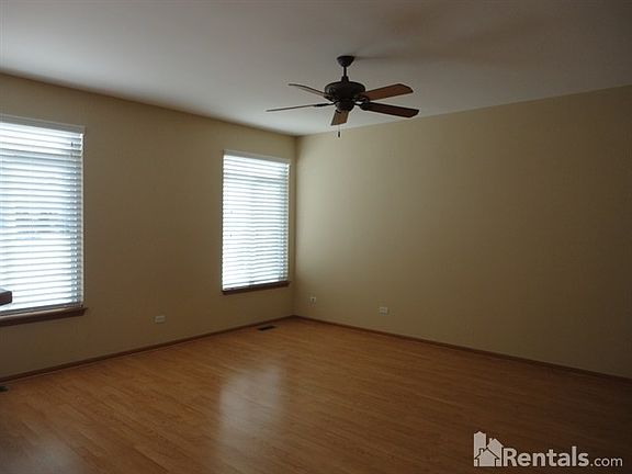 5th image of 6916 Sahara Dr