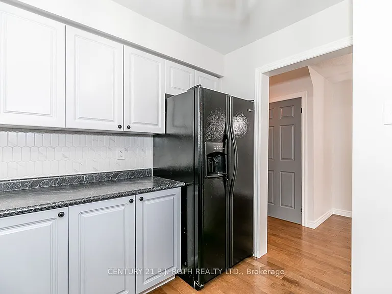 430 Mapleview Dr E #18 — Photo 19
