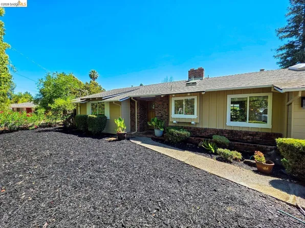 965 S Springer Rd, Los Altos, CA 94024