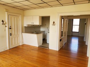 43 2nd St #2, Troy, NY 12180
