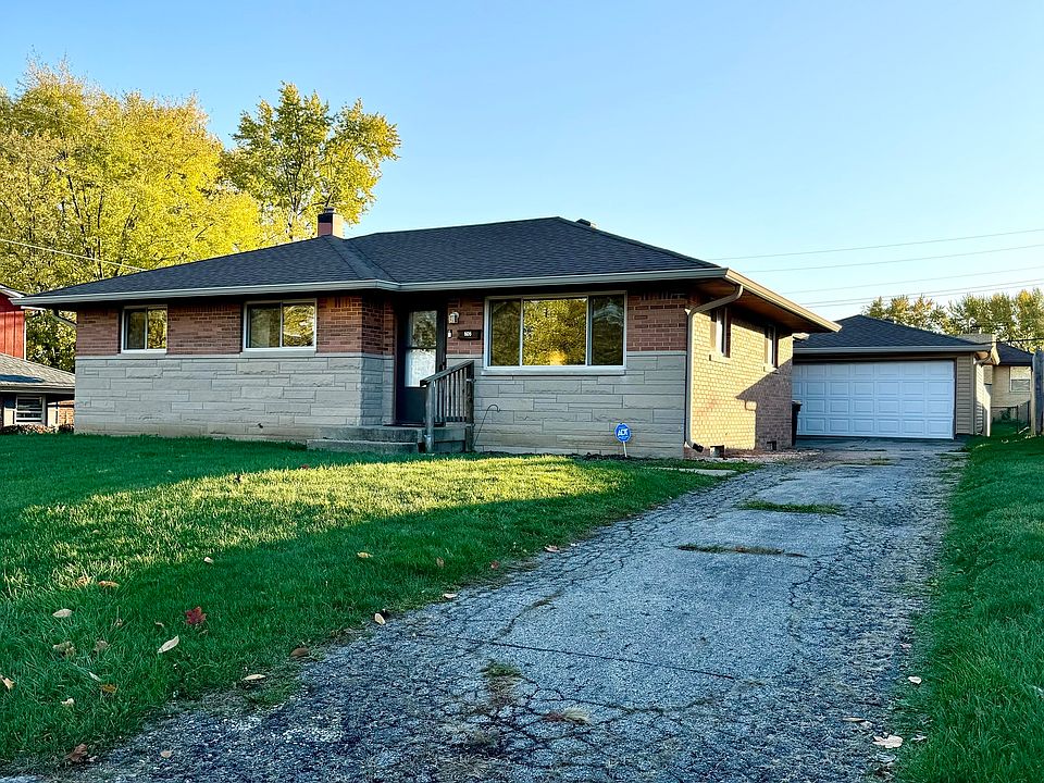 1st image of 606 Memorial Dr