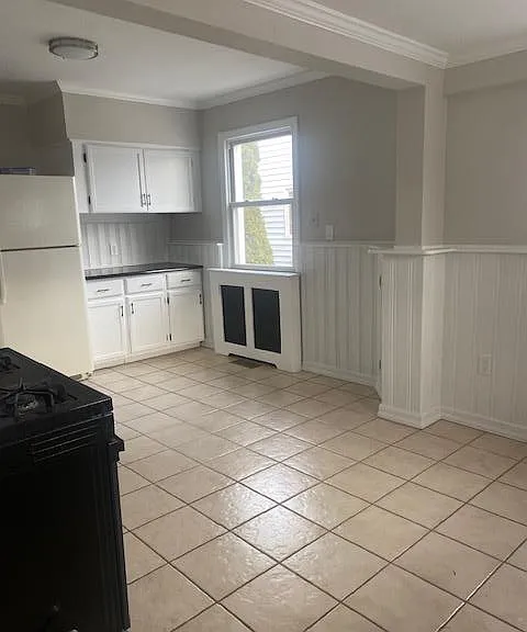 12 Bayview Ave — Photo 6
