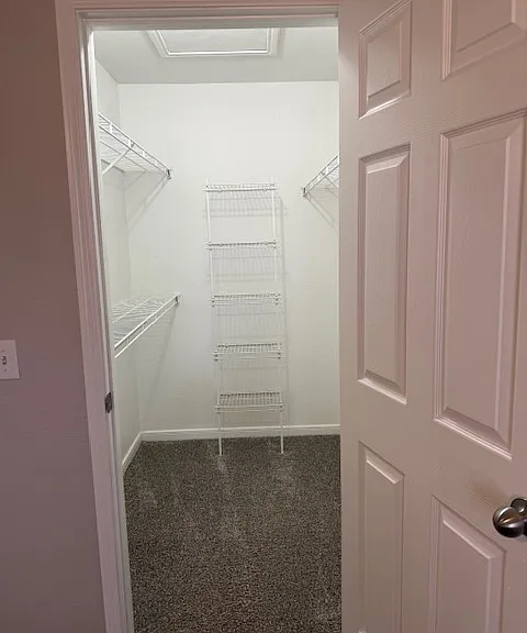 Wyndham Apartments — Photo 22