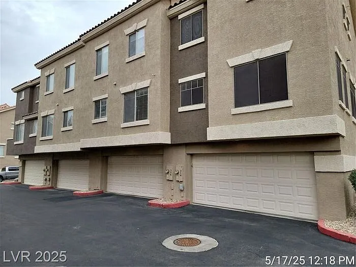 316 Fountain Crossing Ln — Photo 30