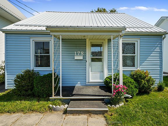 3rd image of 178 Stuart St