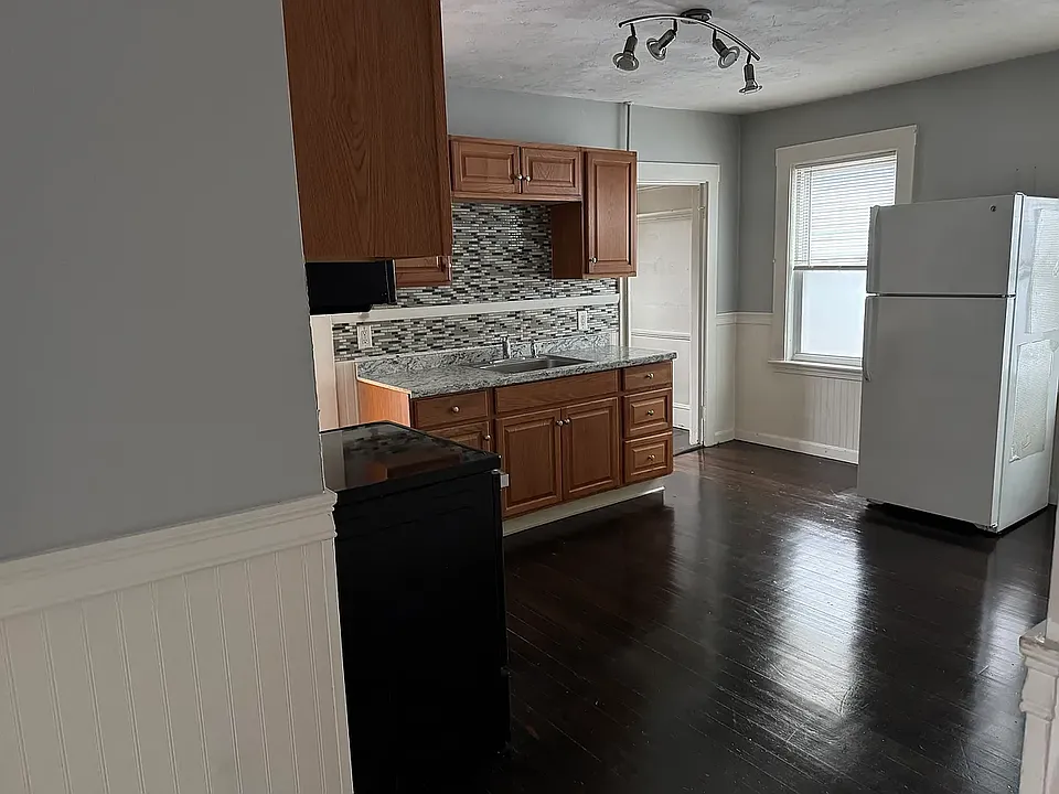 275 Water St #1