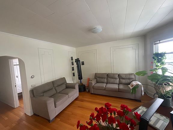 4th image of 470B Ontario St #1