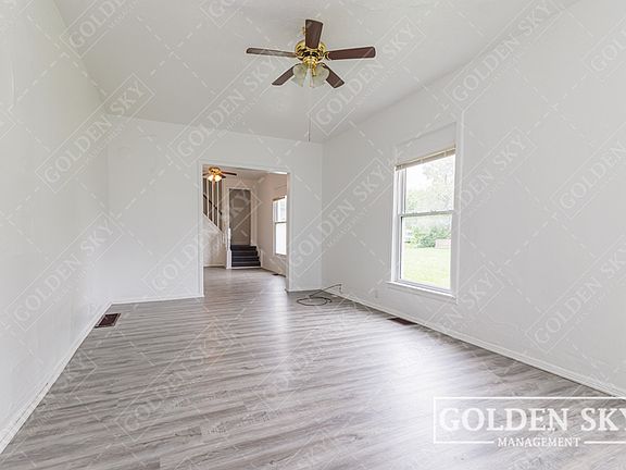 3rd image of 717 N Mulberry St Unit Na-2