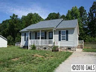 1st image of 1023 Daniel Dr