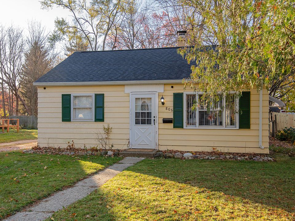 1st image of 806 Sunnock Ave