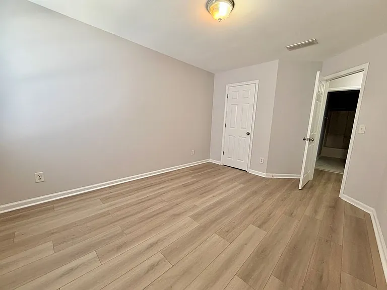 4216 Rogers Creek Ct — Photo 17