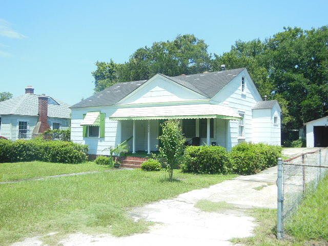 1st image of 2119 Thornlee Dr