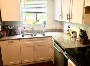 929B NW Summercrest Blvd, Burleson, TX 76028