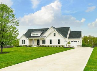 8187 Turning Leaf Xing, Springboro, OH 45066