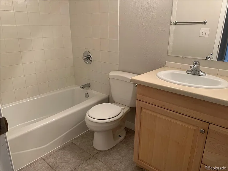 10622 Cherrybrook Cir — Photo 24