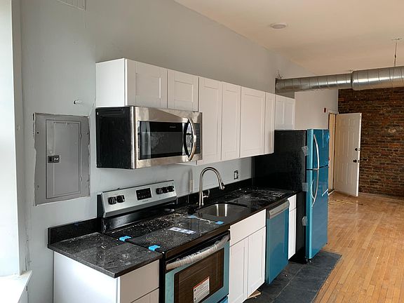 2nd image of 2426 E Lehigh Ave #3