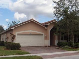 2207 NW 74th Ave, Hollywood, FL 33024