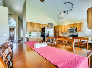 8374 W Meadow Dr, Peoria, AZ 85382