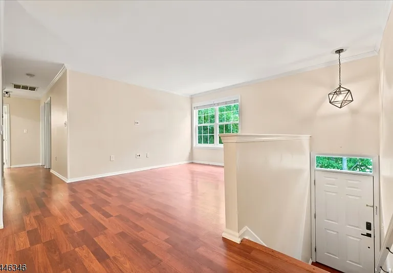 50 Pine St #I-2 — Photo 2