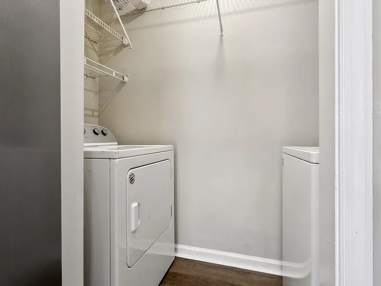 206 Alder Wood Dr — Photo 18