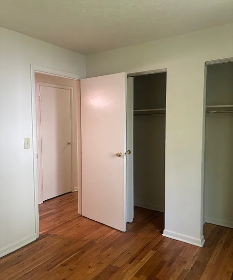 828 Oak St #4 — Photo 8