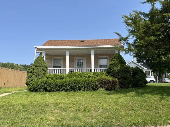 1124 Laharpe St, La Salle, IL 61301