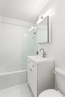 Rented by J Garson LLC | media 17