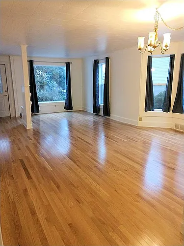 491 Flambeau Ave Photo 1