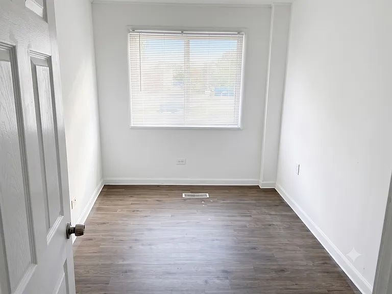 1603 Arlington Avenue — Photo 11