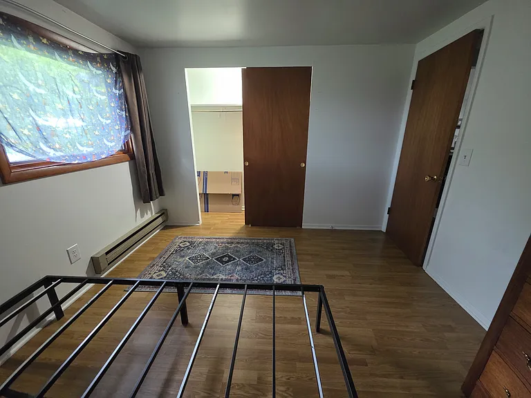 Cottonwood Dr — Photo 3