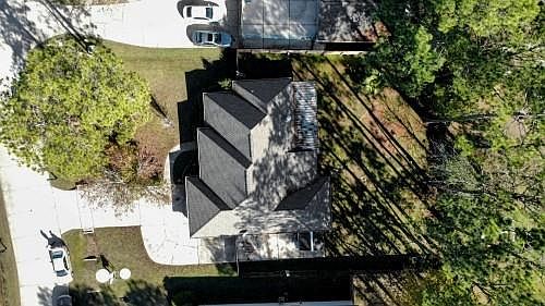 5th image of 211 Stonewood Dr