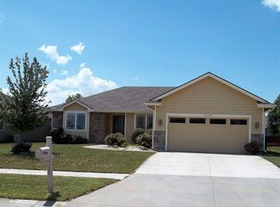 4190 Taneil Dr, Manhattan, KS 66502