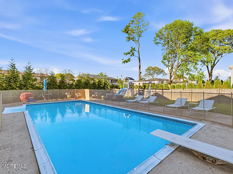 3 Cypress Ave — Photo 41