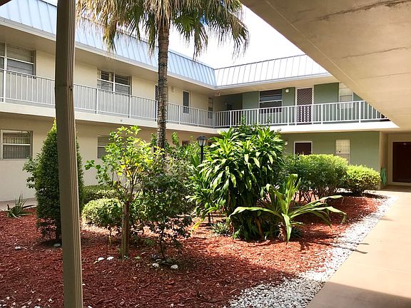 3rd image of 2302 Sunrise Blvd APT 3-104