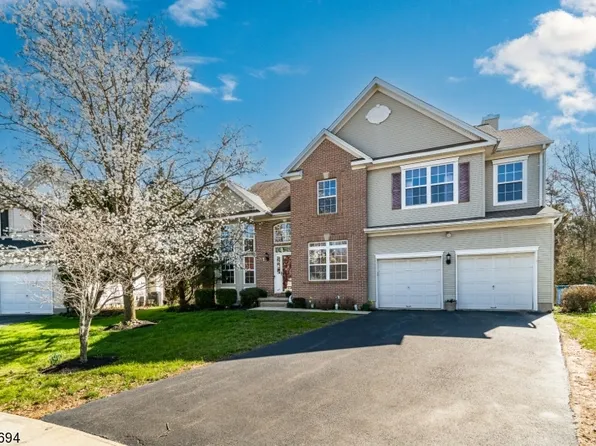 47 York Drive, Montgomery Twp., NJ 08540