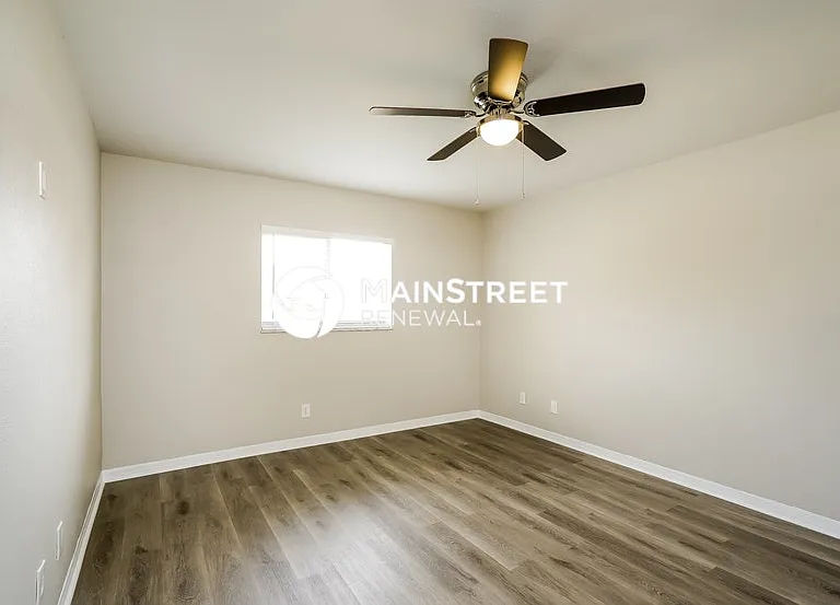 1154 NW 27th Ave — Photo 10