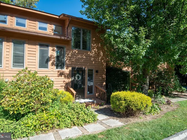 9 Laurel Brook Dr Unit 9, Oakland, MD 21550