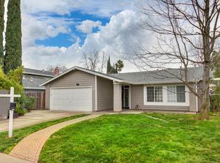 3035 Rosemont Dr, Sacramento, CA 95826