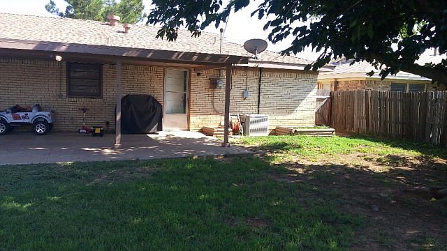 2nd image of 4312 Parkdale Dr