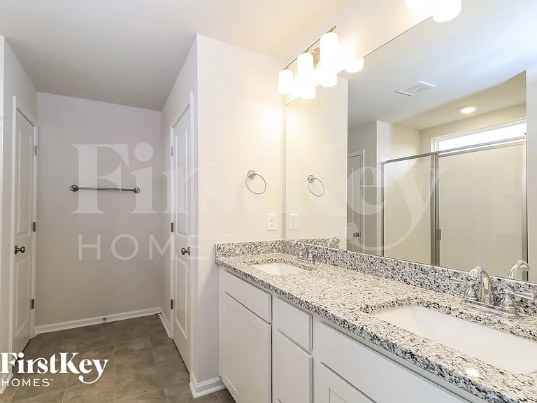 618 Goldburn Way — Photo 9