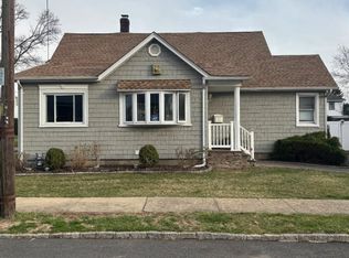 22 Wilbur Street, Bay Shore, NY