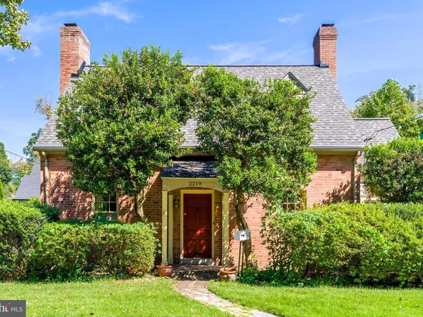2219 Military Rd, Arlington, VA 22207
