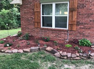 706 N Main St, Sapulpa, OK 74066