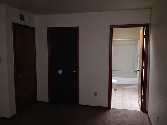 3rd image of 1367 Durazno St