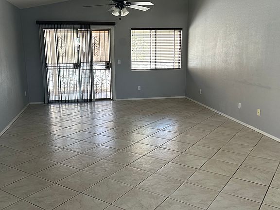 3rd image of 8140 N Ivory Rose Dr