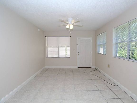 3rd image of 13261 Lillian Hwy APT 16