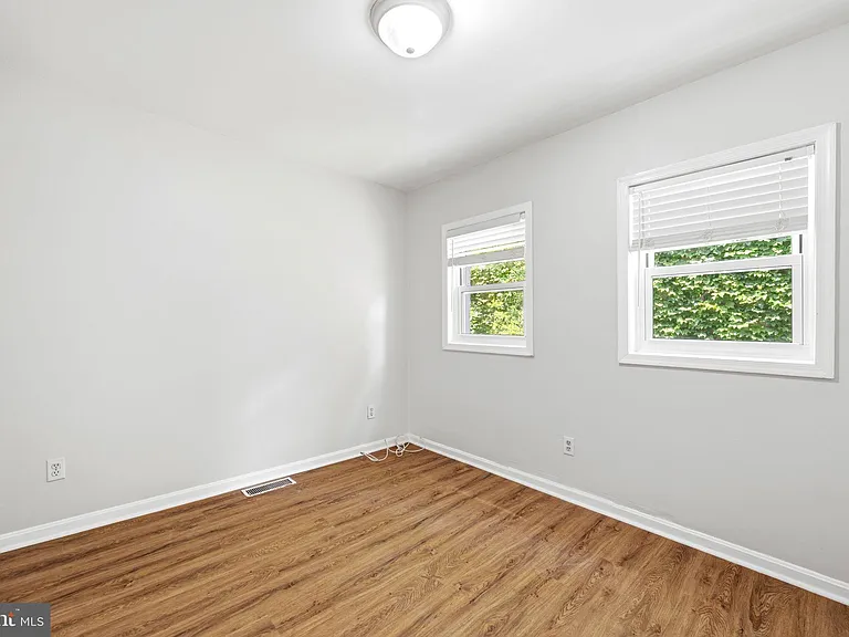 928 N Bambrey St — Photo 25