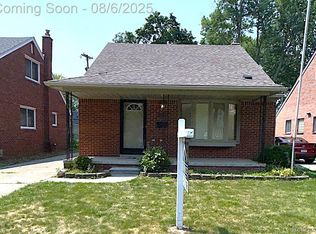 2218 Geneva St, Dearborn, MI 48124