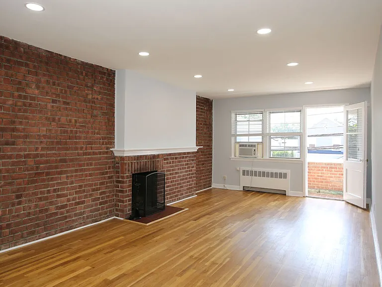 Theofremd Ave — Photo 3